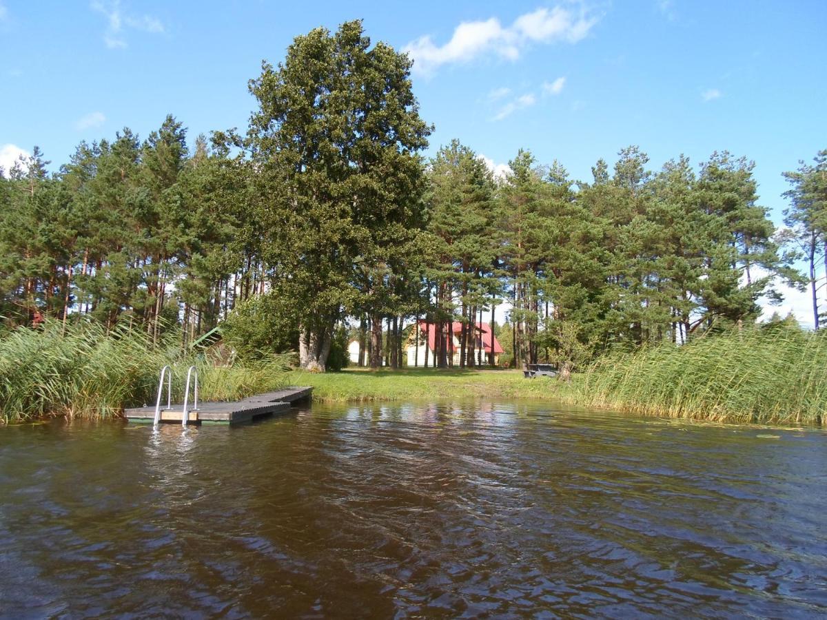 Tihase Puhkemajake Pärnu Esterno foto
