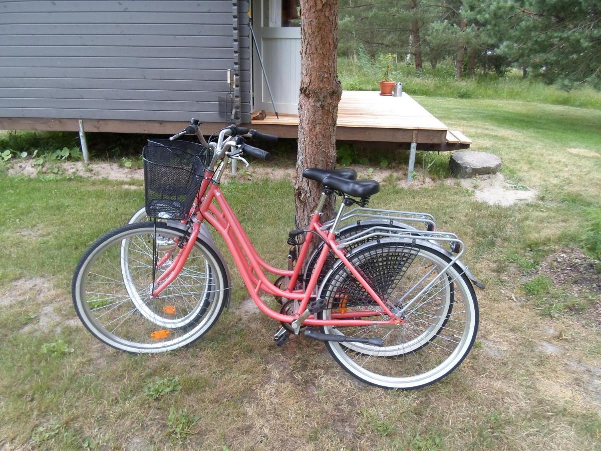Tihase Puhkemajake Pärnu Esterno foto